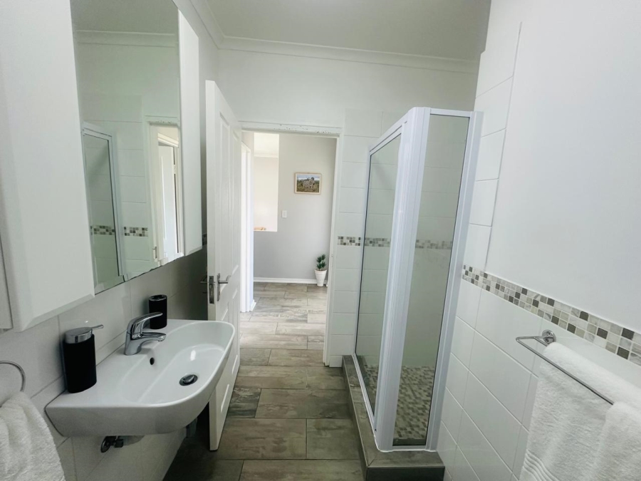 To Let 3 Bedroom Property for Rent in Big Bay Western Cape